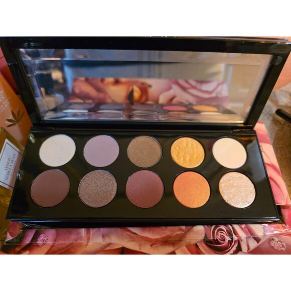 Pat McGrath Labs Mothership Divine Rose Eyeshadow Palette NIB - Picture 9 of 9